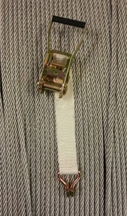 Cricchi di ancoraggio con fascia bianca